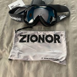 ZIONOR Ski Goggles, new.  Men or women.